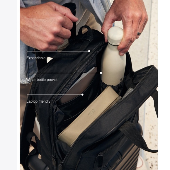 The Expandable Backpack  in Black - Picture 4 of 5